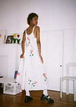 Load image into Gallery viewer, LONG STEM ROSE DRESS