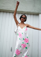Load image into Gallery viewer, PINK ROSE MAXI DRESS
