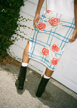Load image into Gallery viewer, RED ROSE BLUE WINDOWPANE SLIP SKIRT
